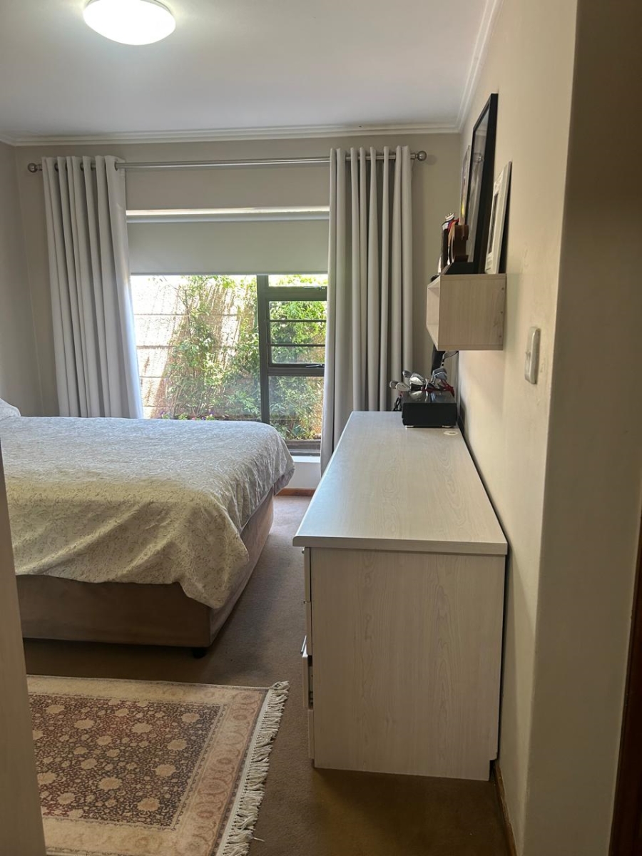 6 Bedroom Property for Sale in Da Nova Western Cape
